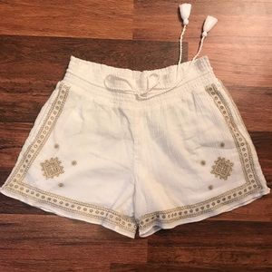 J.Crew | White embroidered shorts!